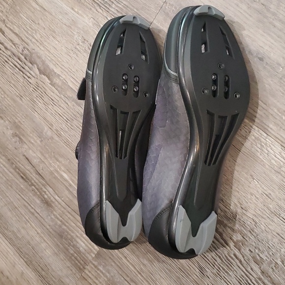 MeBike Cycling Cleats Size 7 main image 4